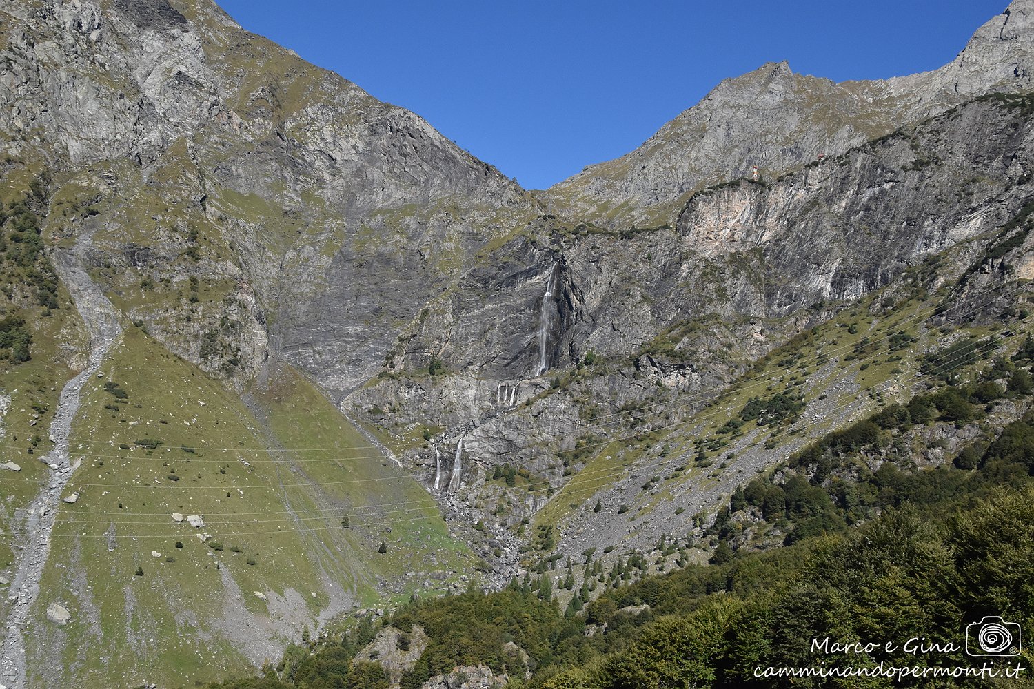 008 Valbondione - Rifugio Curò - Rifugio Barbellino.JPG